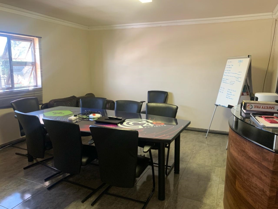 To Let commercial Property for Rent in Oos Einde Free State
